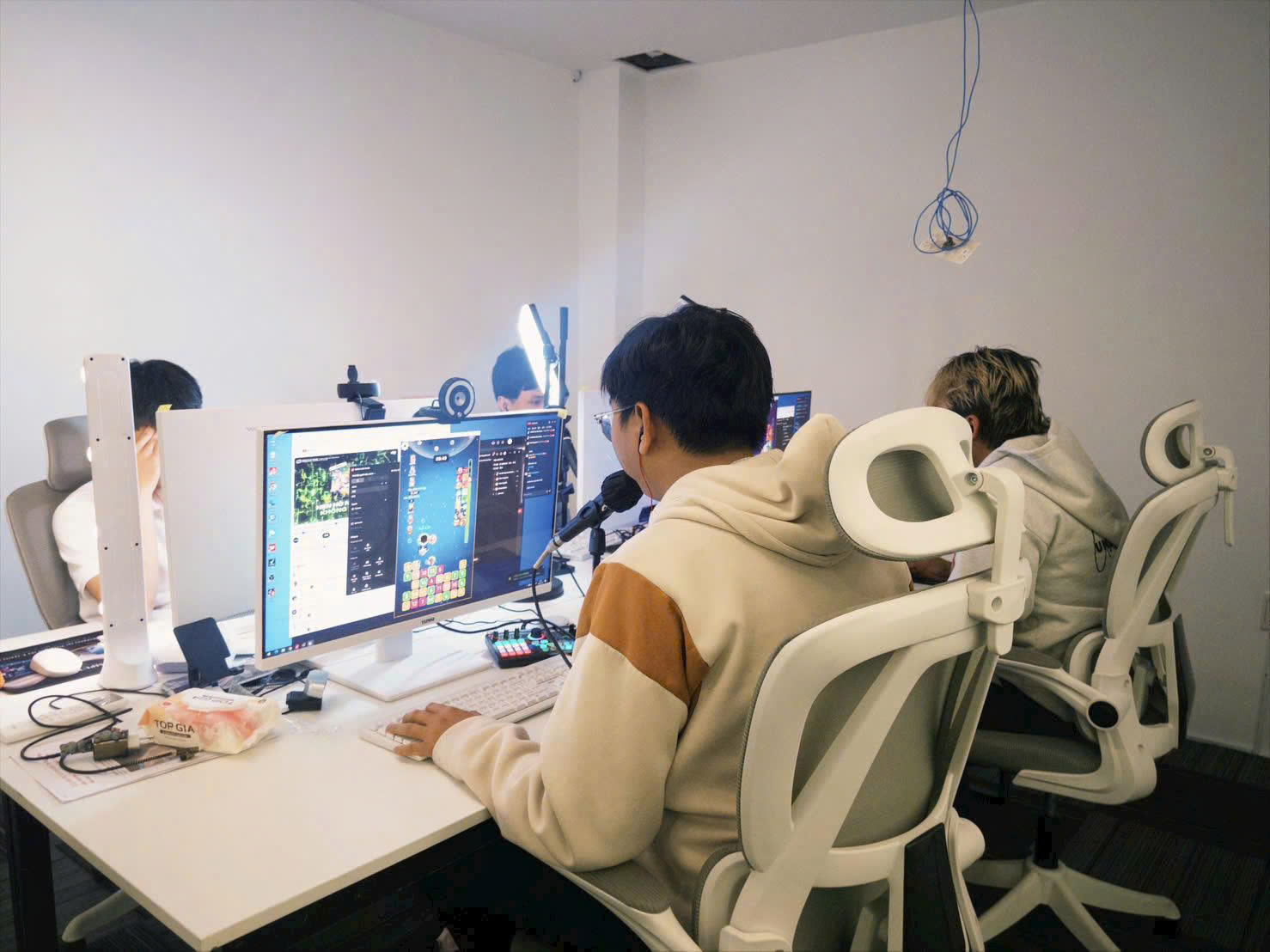 Hình ảnh CÔNG TY TNHH LING YI MEDIA 3