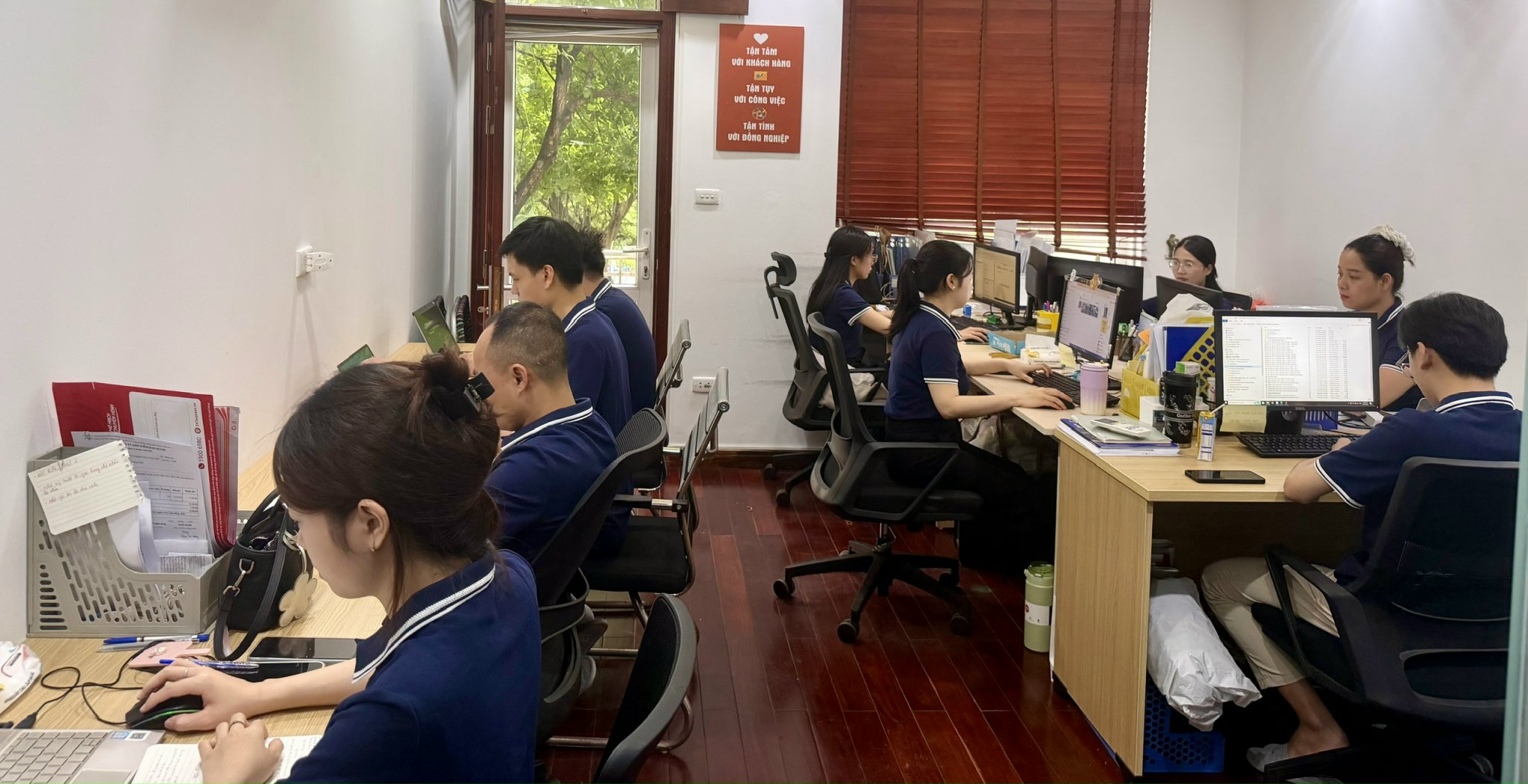 Hình ảnh CÔNG TY TNHH GIẢI PHÁP CÔNG NGHỆ ECALL 1