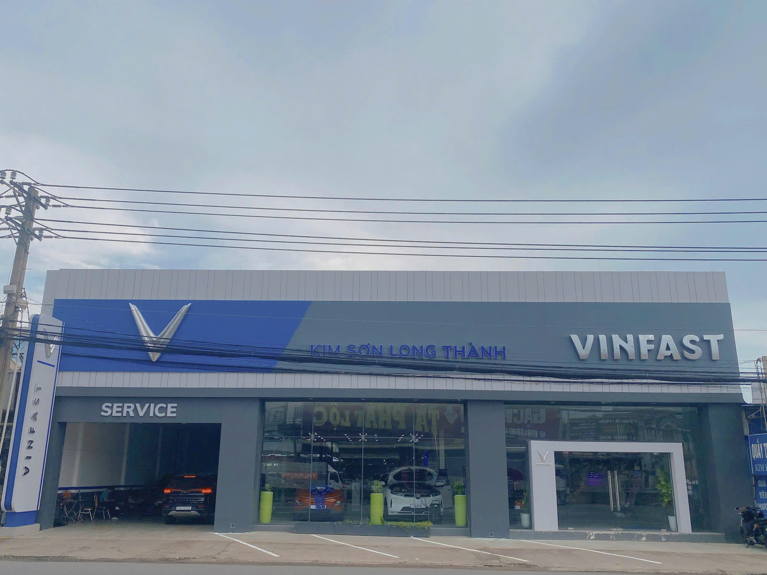 Hình ảnh CÔNG TY TNHH THƯƠNG MẠI DỊCH VỤ Ô TÔ KIM SƠN 3