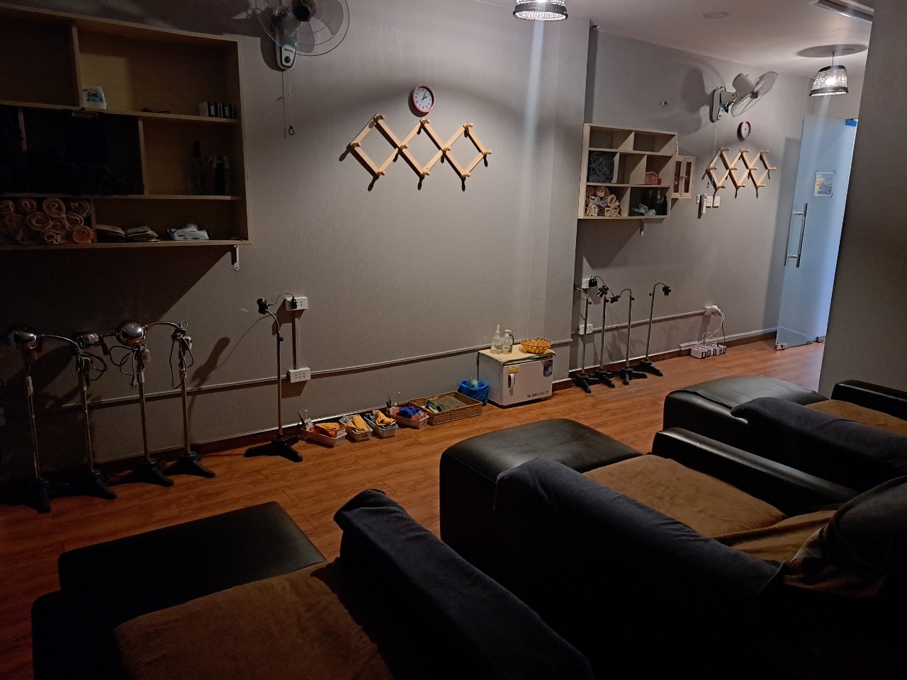 Hình ảnh HỘ KINH DOANH SALON GALAXY 5