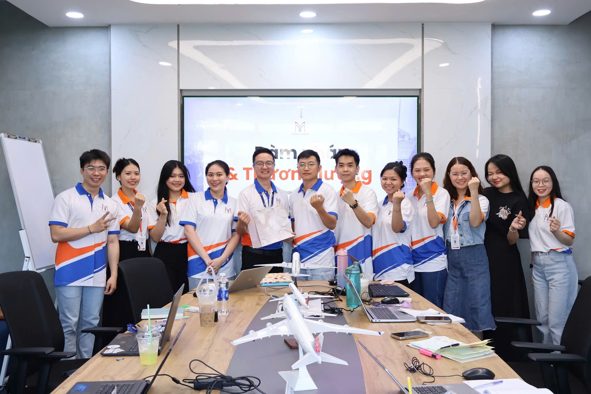 Hình ảnh CÔNG TY TNHH DỊCH VỤ GIAO NHẬN VÀ DU LỊCH LÊ GIA 2