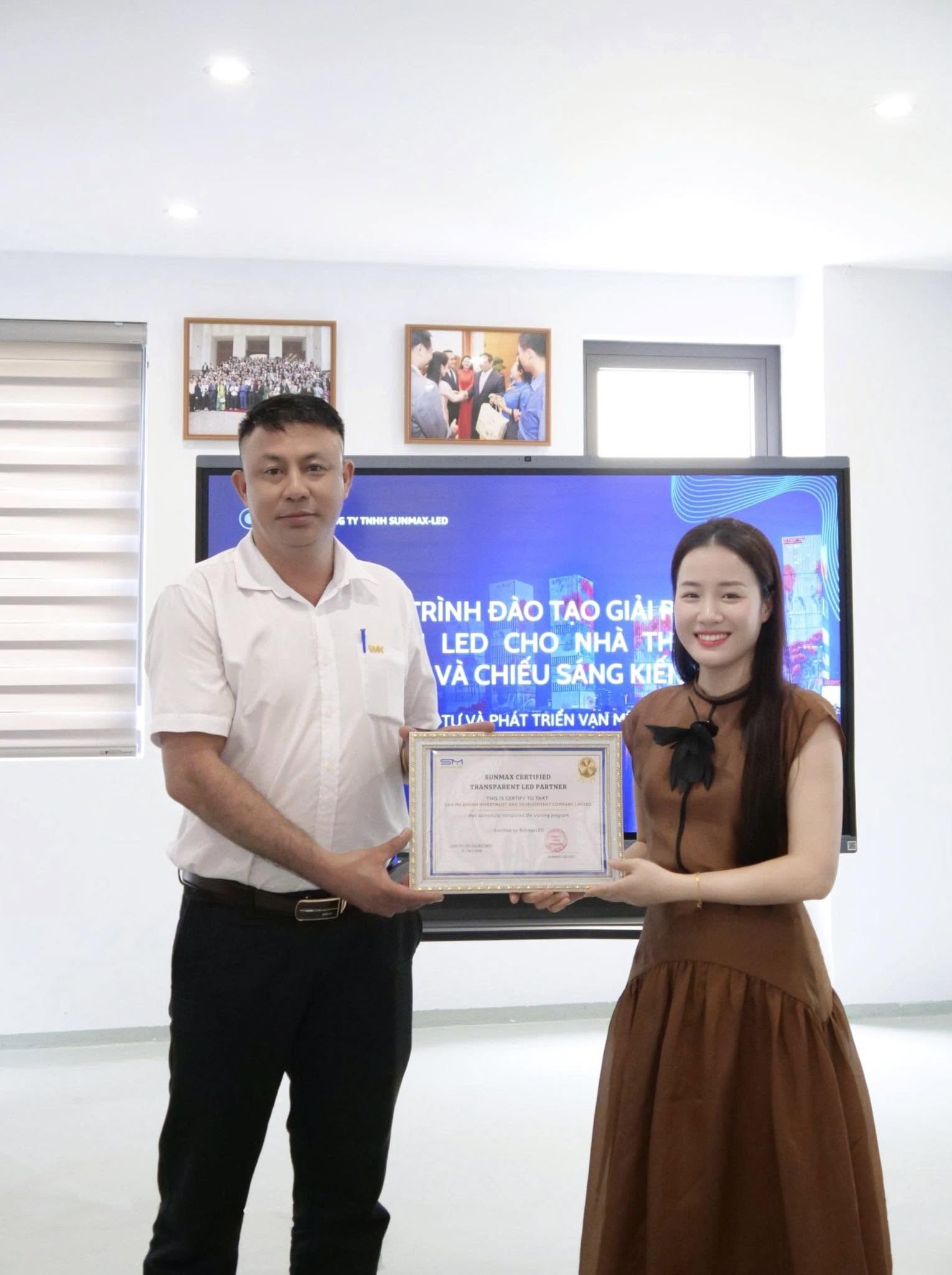 Hình ảnh SUNMAXLED Viet Nam 12
