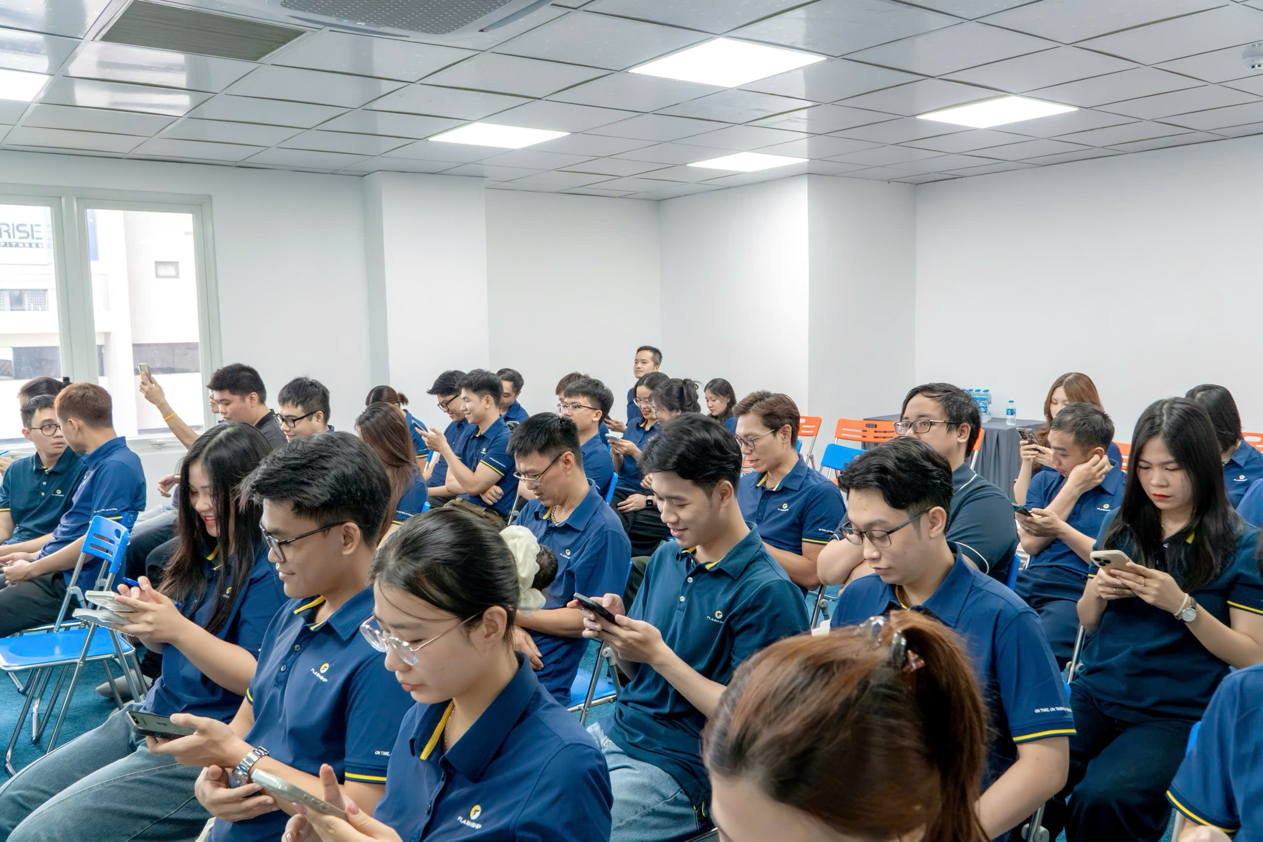 Hình ảnh CÔNG TY CỔ PHẦN GIẢI PHÁP CÔNG NGHỆ VIỆT NAM 4