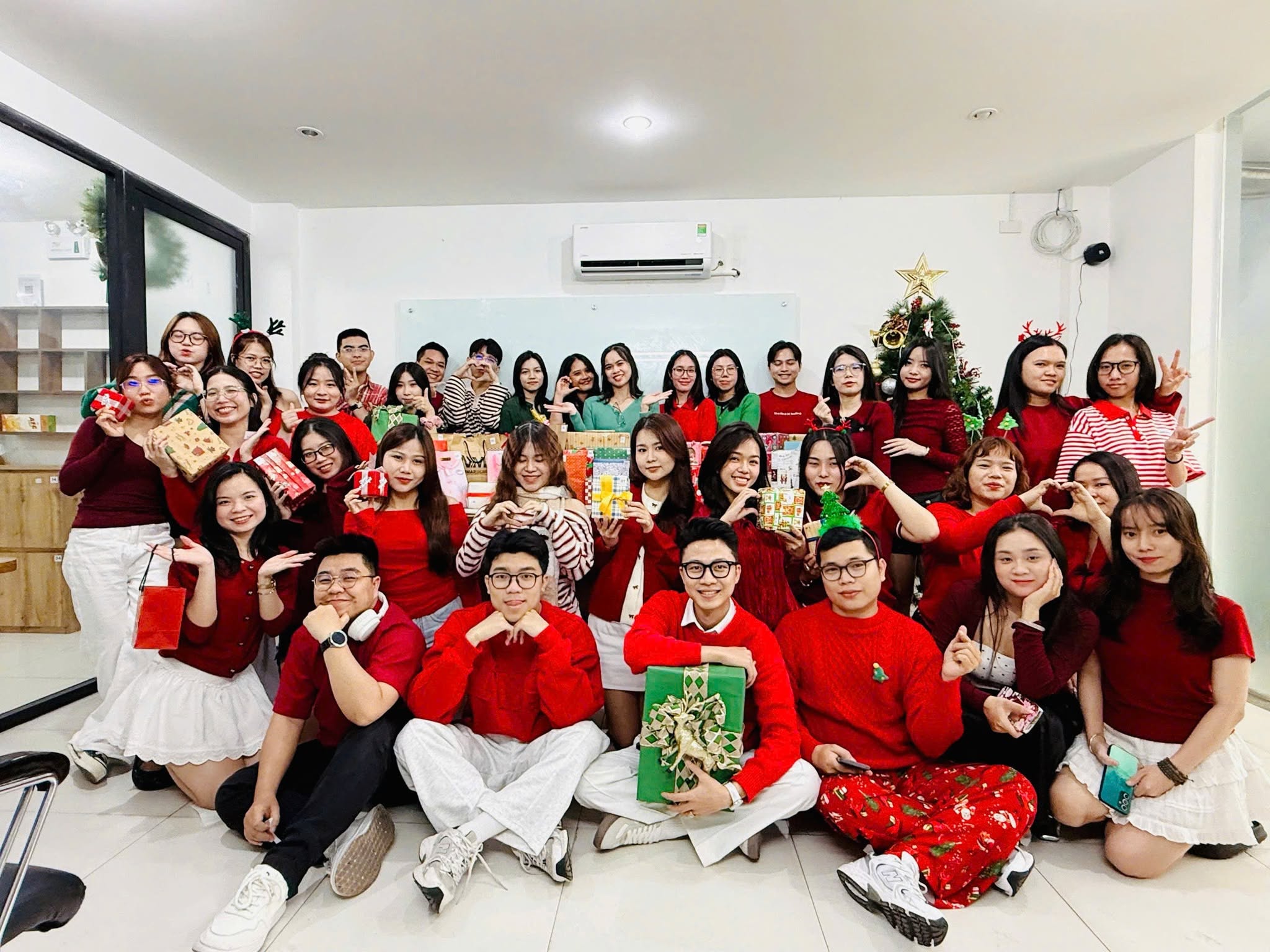 Hình ảnh CÔNG TY CỔ PHẦN CÔNG NGHỆ MARATHON EDUCATION 5