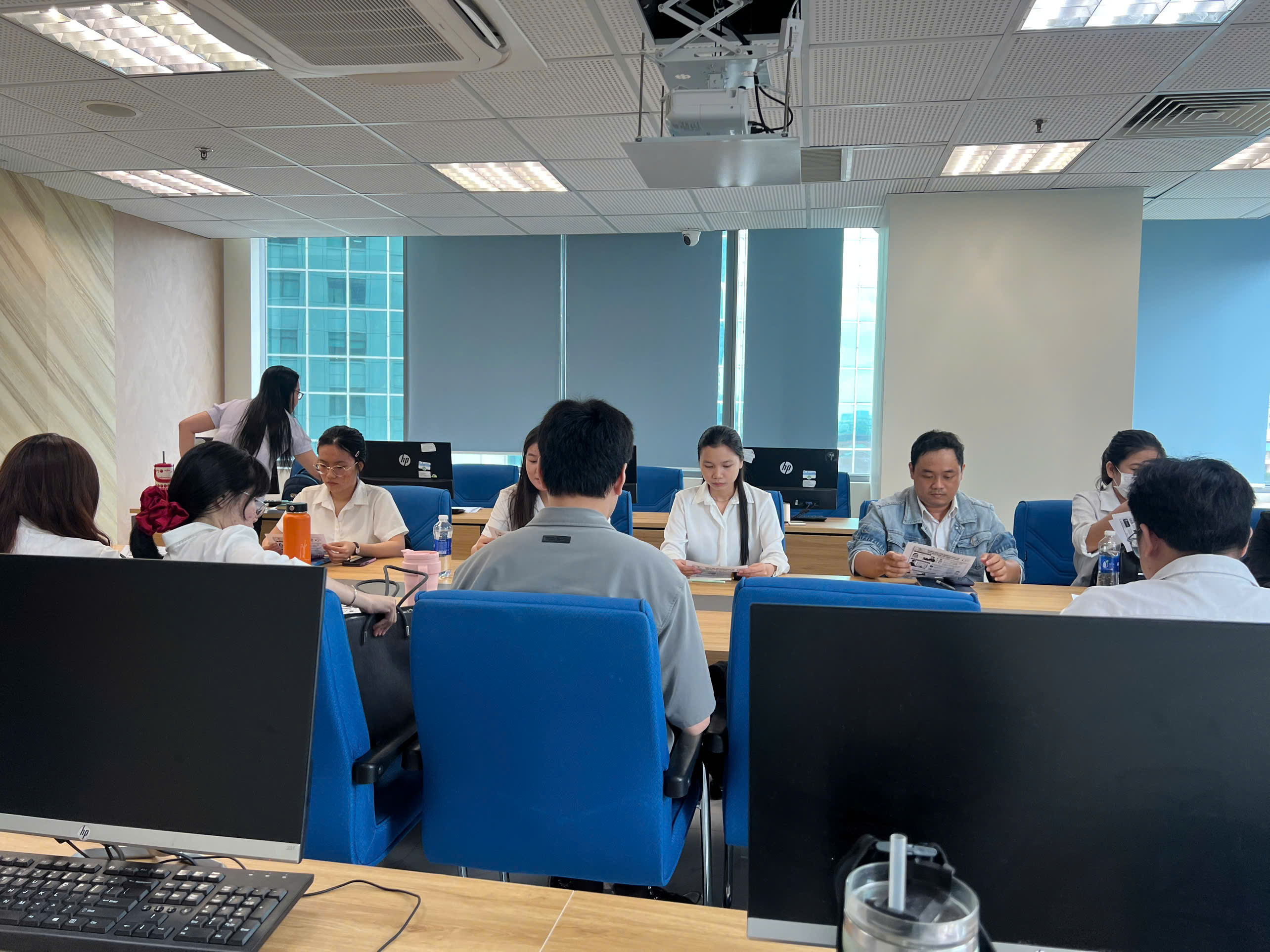Hình ảnh CÔNG TY CỔ PHẦN DỊCH VỤ THƯƠNG MẠI TRƯỜNG MINH 1