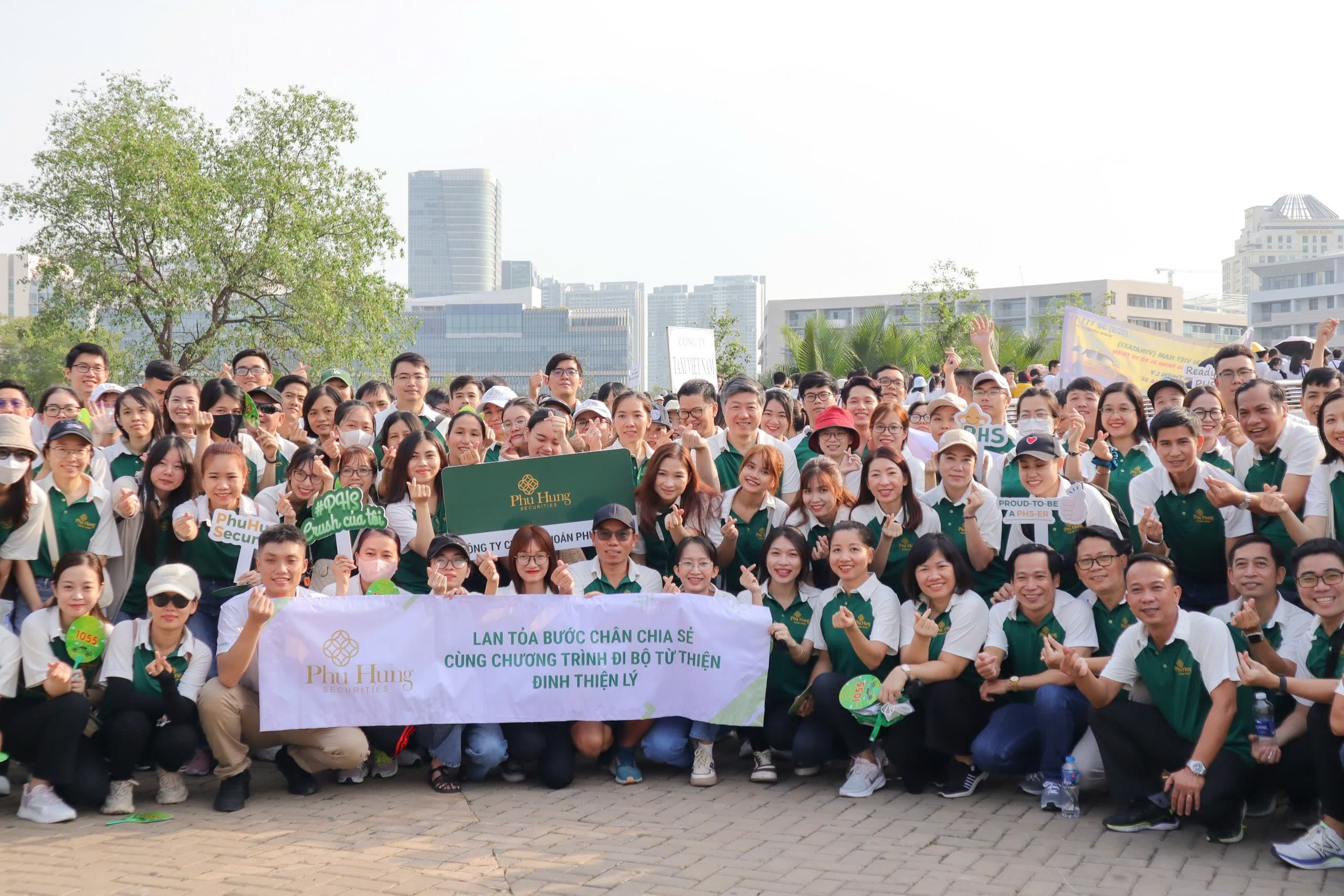 Hình ảnh Công ty Cổ phần Chứng khoán Phú Hưng 5