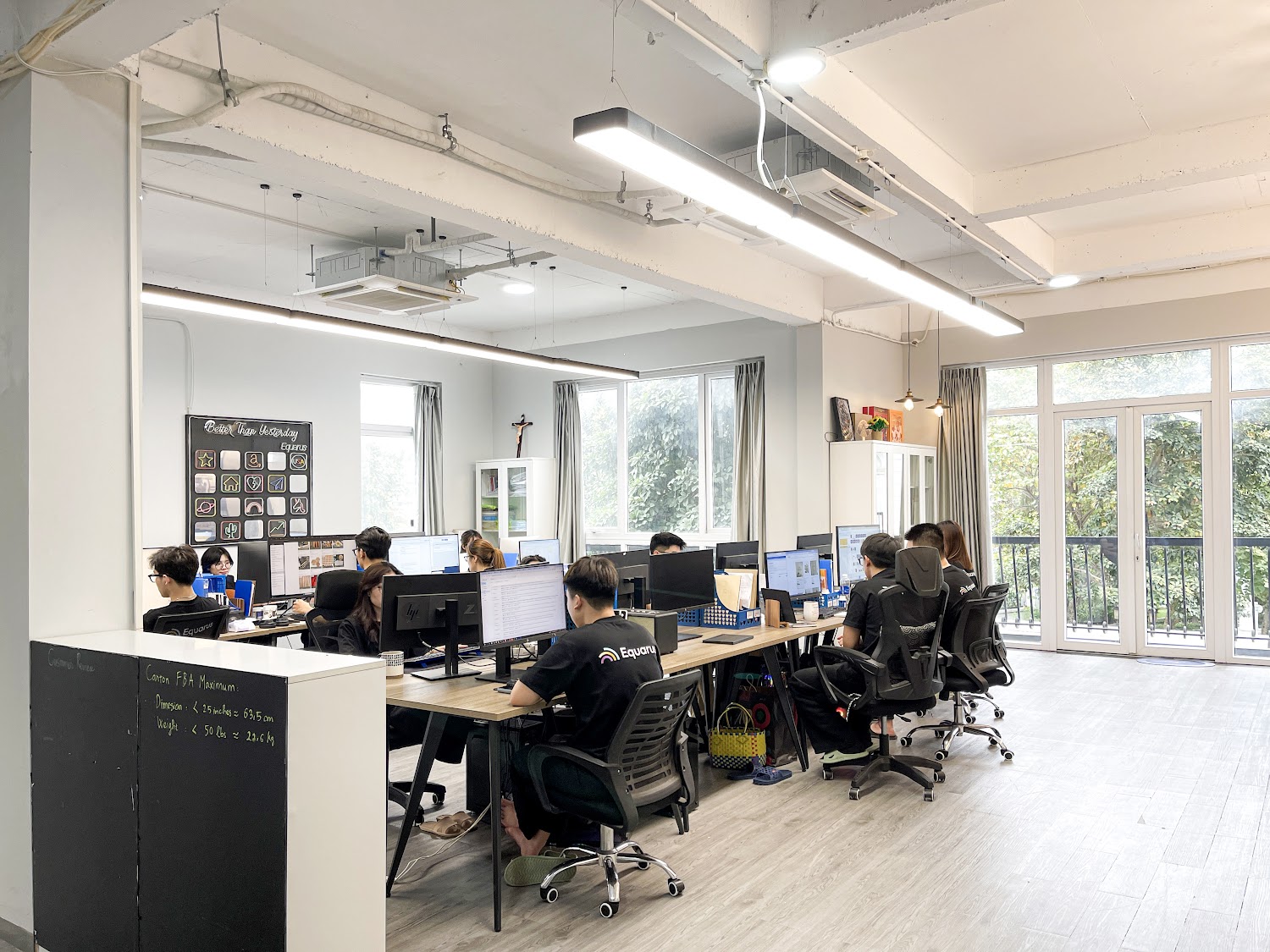 Hình ảnh CÔNG TY TNHH SẮC MÀU VIỆT NAM HOLDING 1