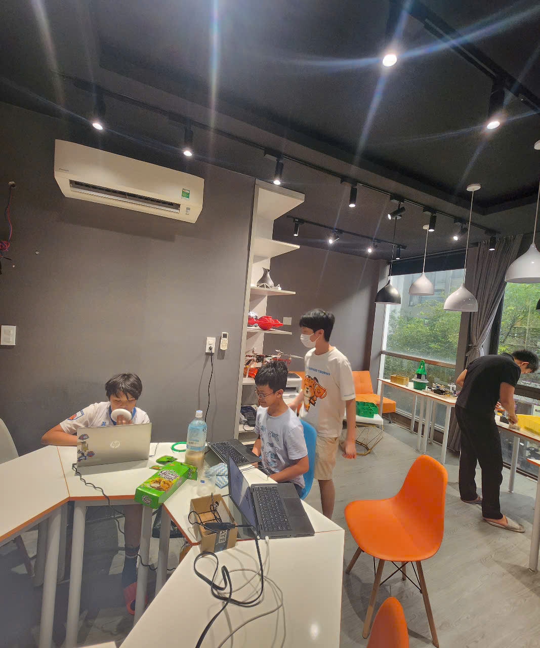 Hình ảnh CÔNG TY CỔ PHẦN GIÁO DỤC VÀ CÔNG NGHỆ BKSTAR 4
