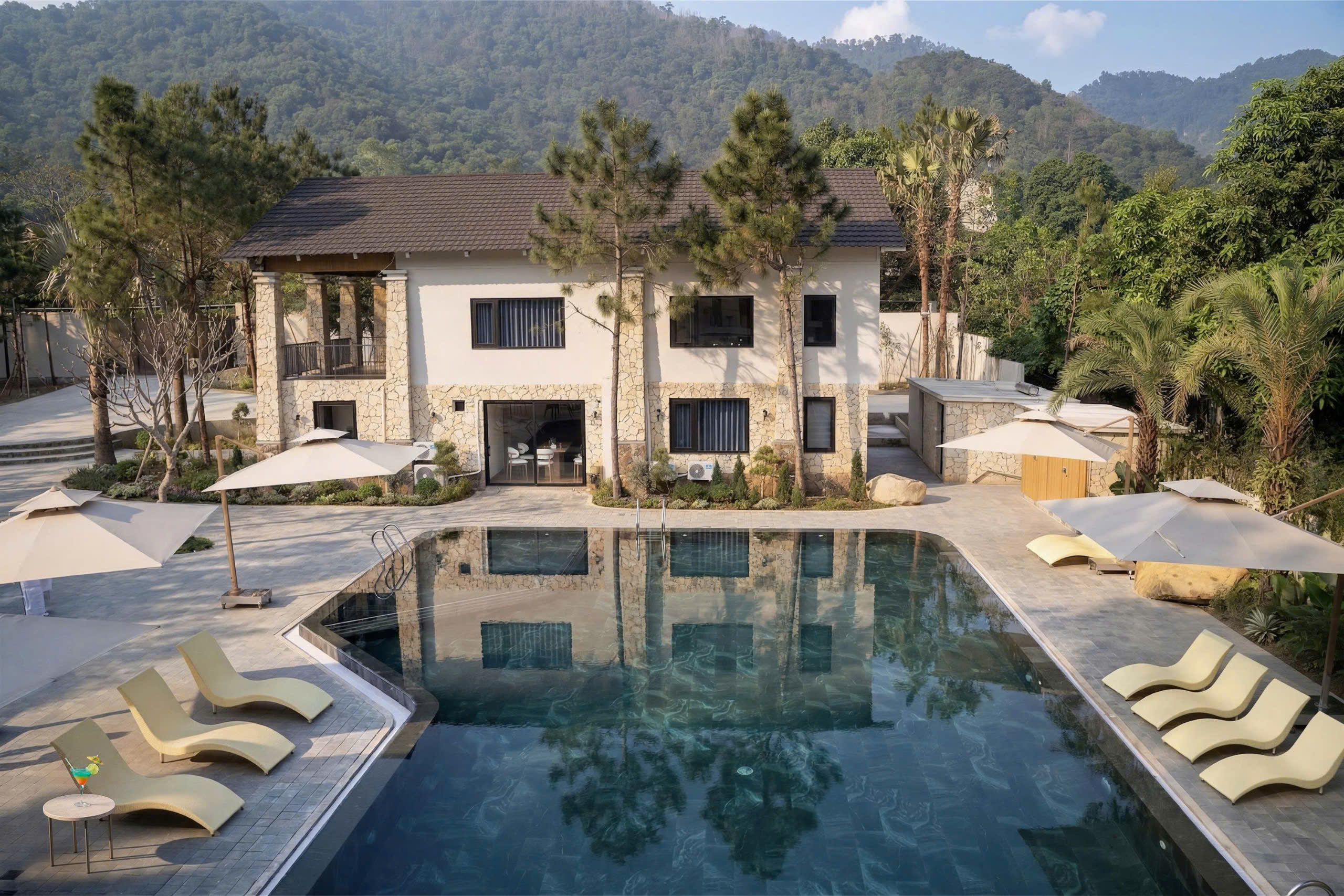 Hình ảnh CÔNG TY TNHH THƯƠNG MẠI VÀ DỊCH VỤ RIVANA RETREAT 4