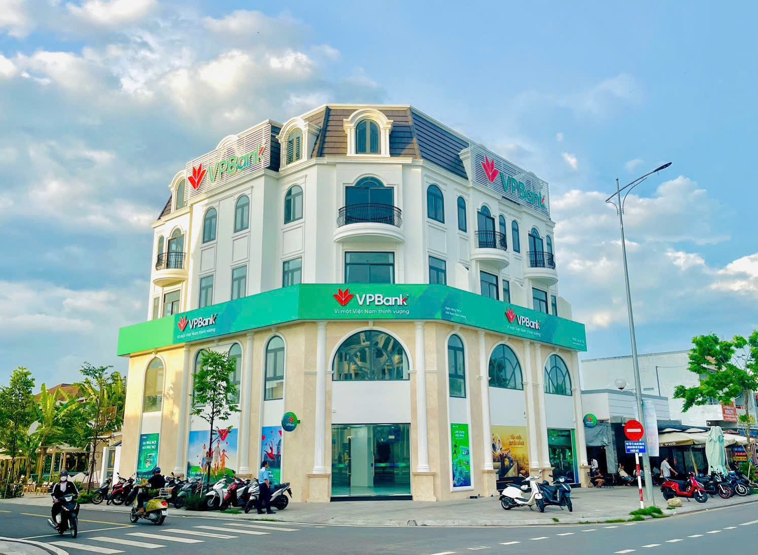 Hình ảnh NGÂN HÀNG THƯƠNG MẠI CỔ PHẦN VIỆT NAM THỊNH VƯỢNG - CHI NHÁNH BẾN TRE 1