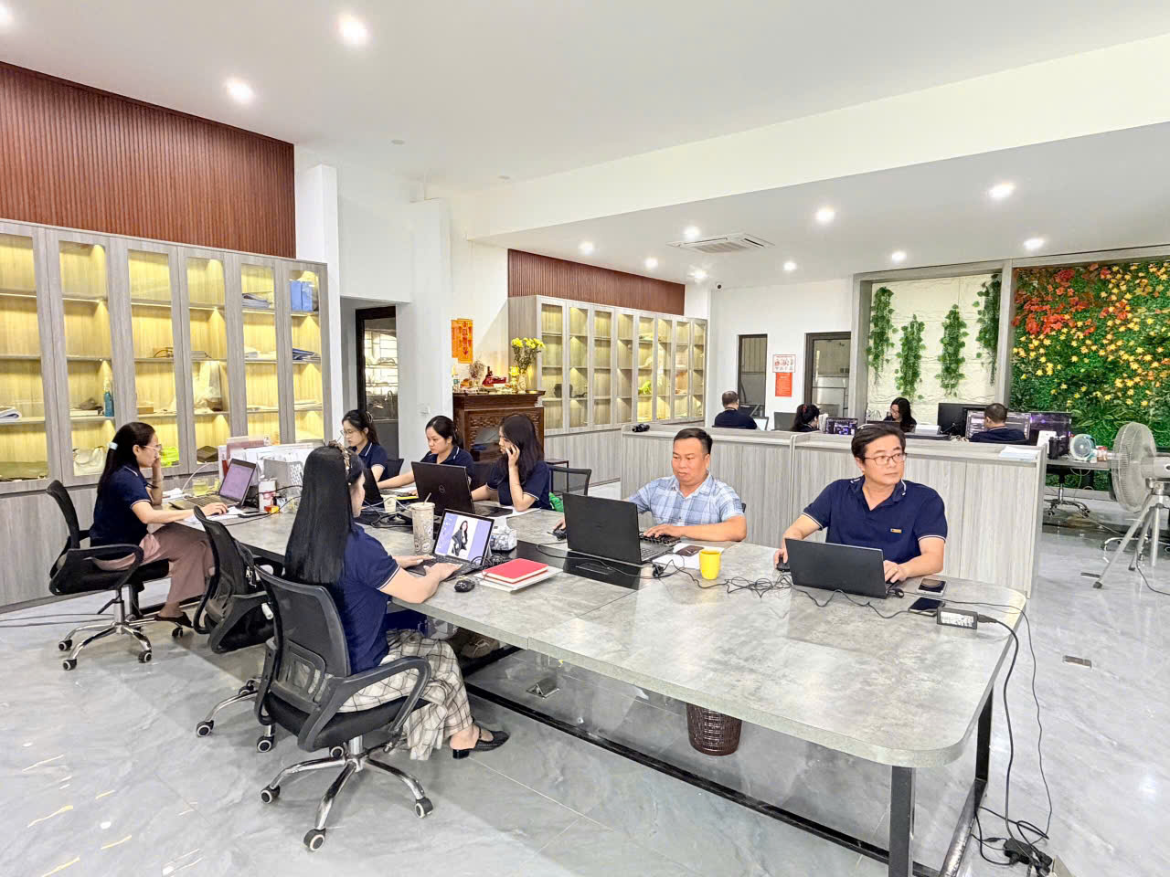 Hình ảnh CÔNG TY CỔ PHẦN ĐÈN CẢNH QUAN SOLARTE LIGHTING 2