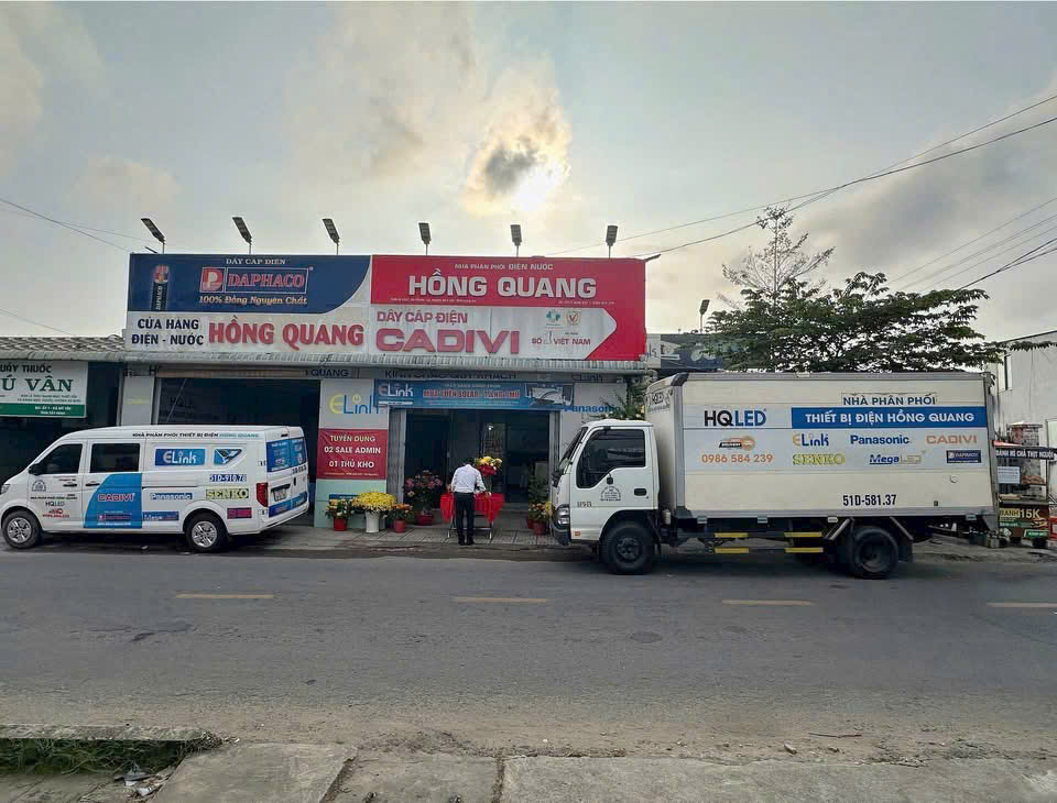 Hình ảnh CÔNG TY TNHH THIẾT BỊ ĐIỆN HỒNG QUANG - LONG AN 1