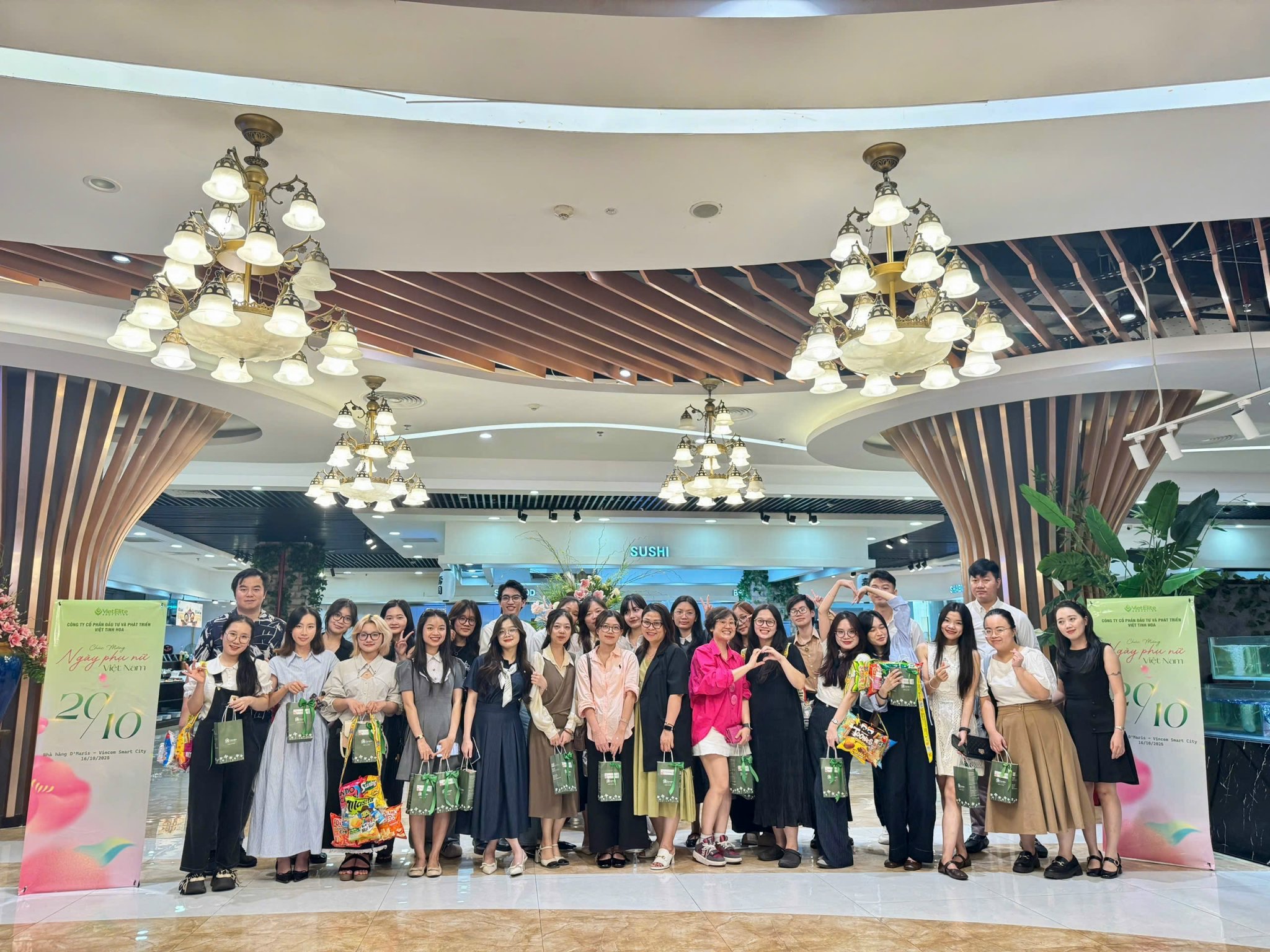 Hình ảnh Công ty Cổ phần Đầu tư và Phát triển Việt Tinh Hoa (Hệ thông giáo dục VietElite) 1