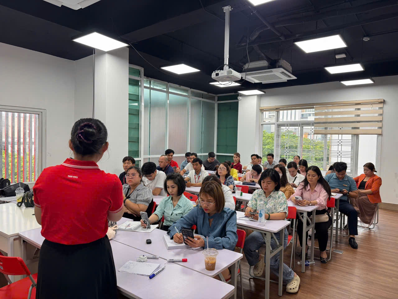Hình ảnh CÔNG TY CỔ PHẦN TẬP ĐOÀN THIÊN KHÔI 6