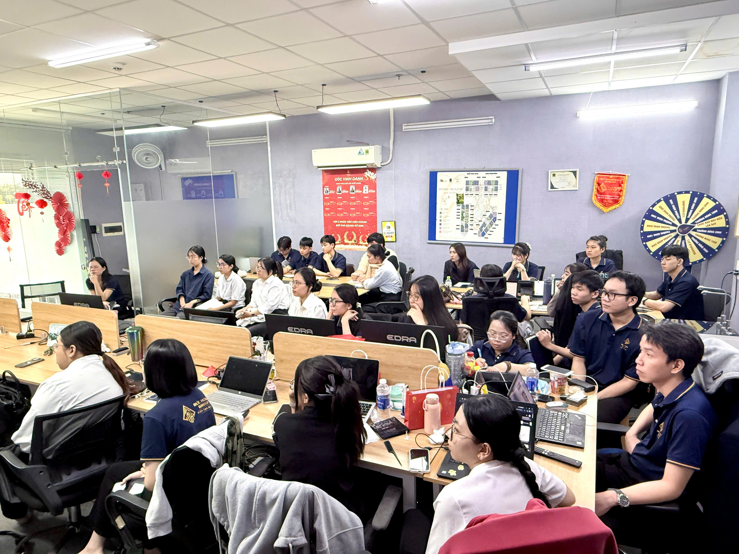 Hình ảnh CÔNG TY TNHH THƯƠNG MẠI DỊCH VỤ ĐỨC HƯNG GROUP 4