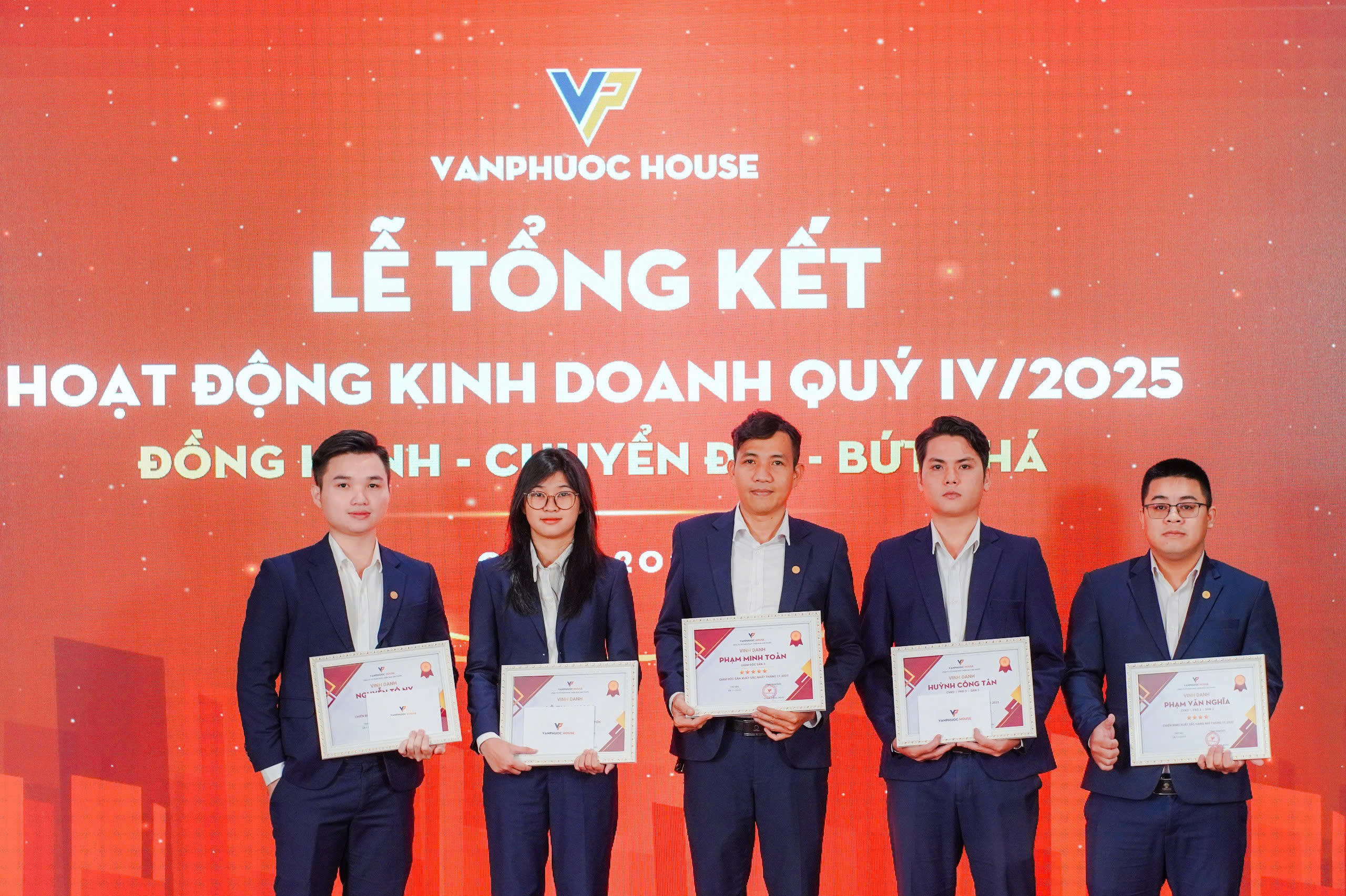 Hình ảnh CÔNG TY CỔ PHẦN PHÁT TRIỂN NHÀ VẠN PHƯỚC 4
