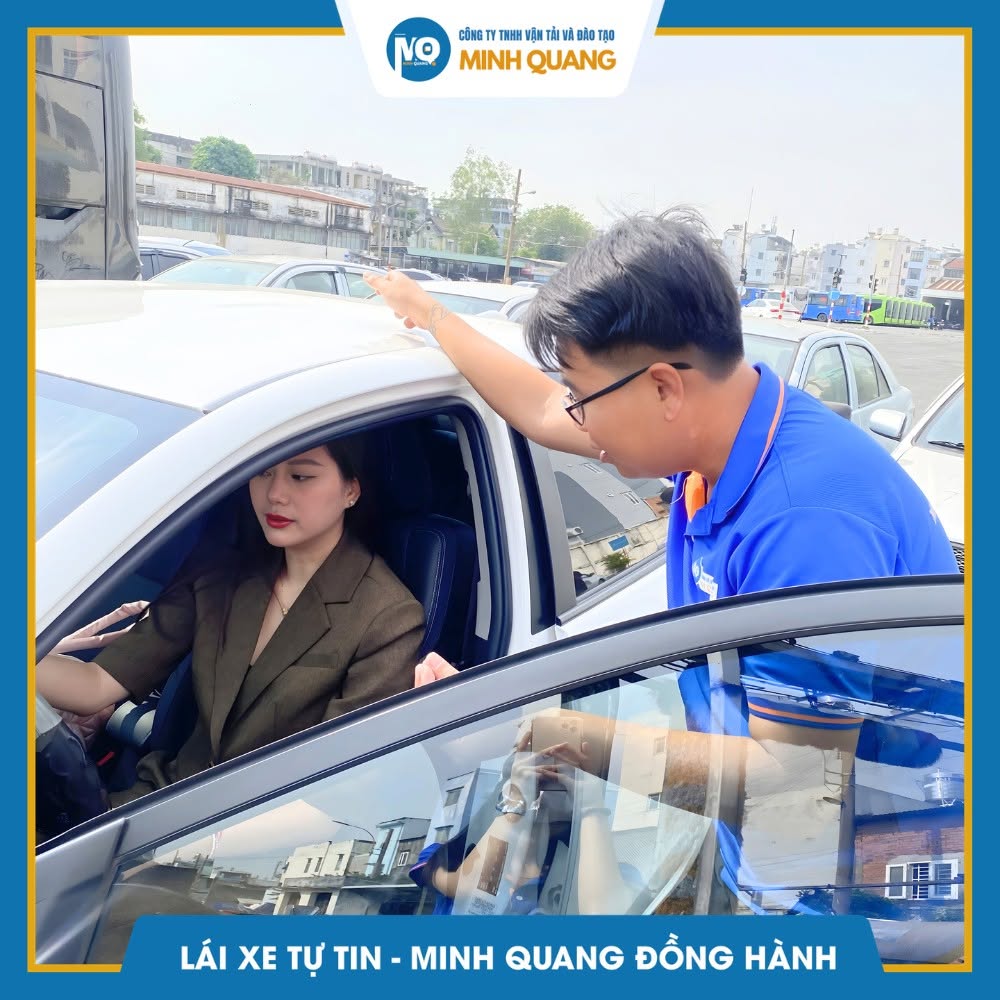 Hình ảnh CÔNG TY TNHH VẬN TẢI VÀ ĐÀO TẠO MINH QUANG 3