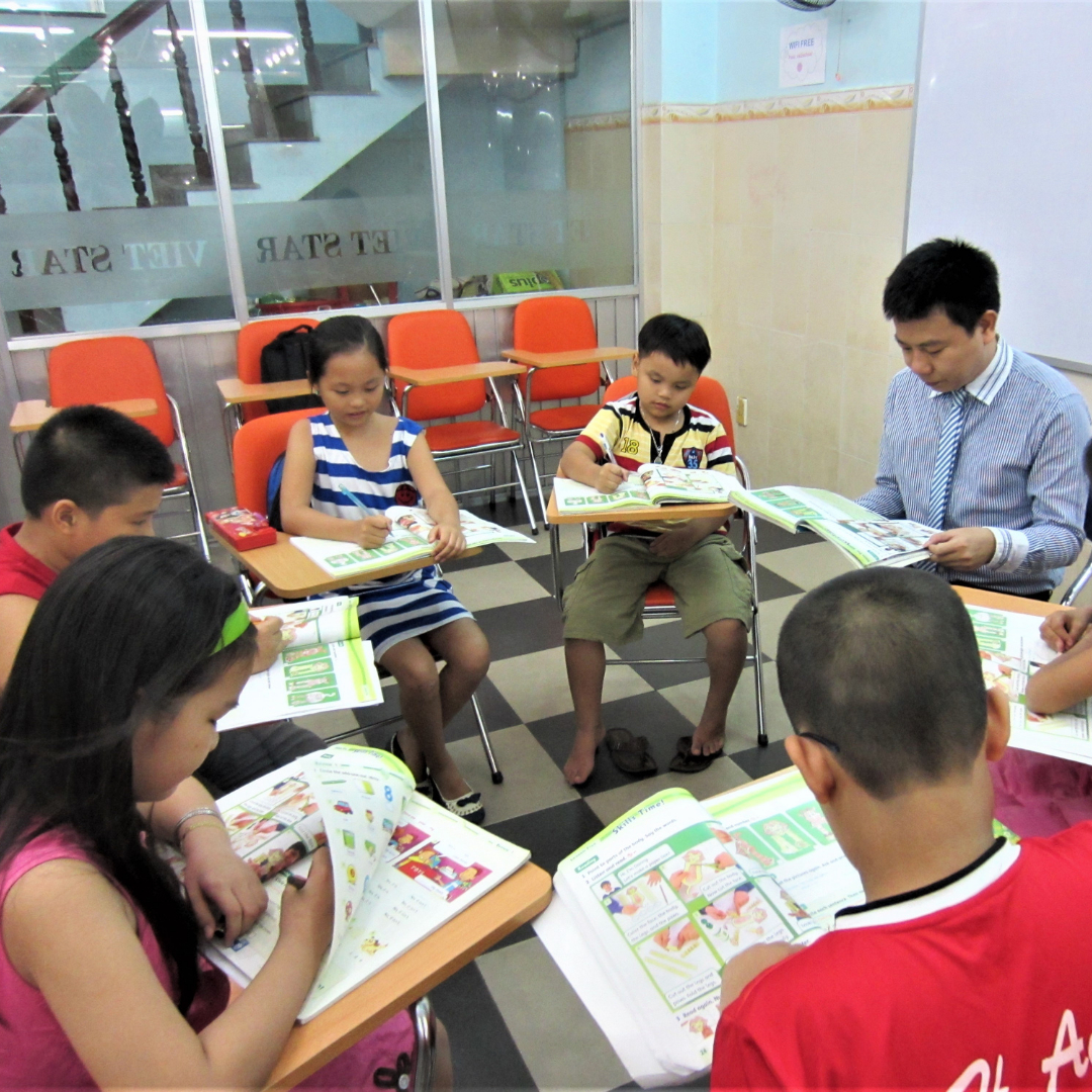 Hình ảnh Trung Tâm Anh Ngữ Quốc Tế Ngôi Sao Việt (Công Ty Tnhh Văn Phòng Phẩm Ngân Hà) 2