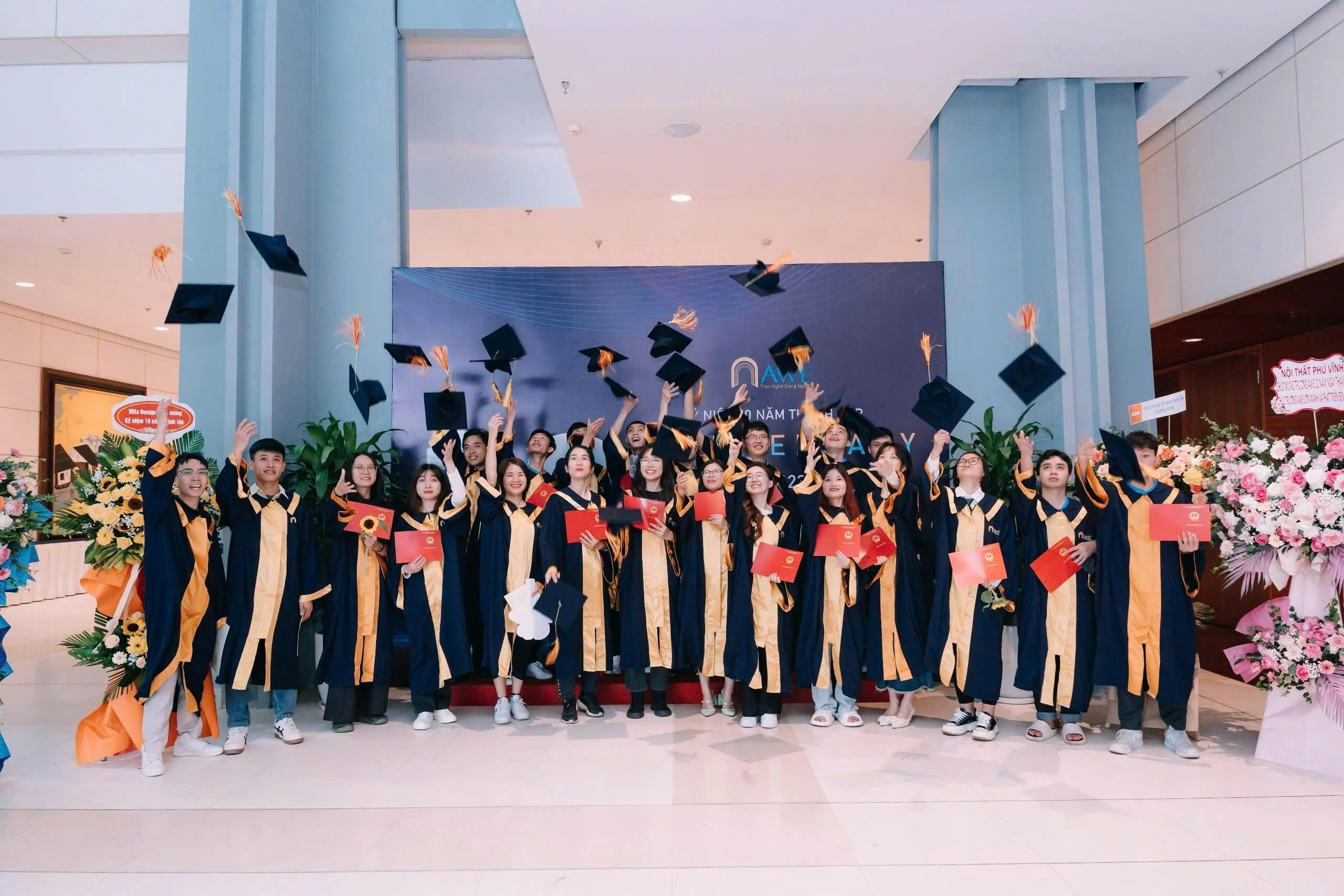 Hình ảnh CÔNG TY CỔ PHẦN ĐÀO TẠO VÀ THIẾT KẾ AWE 2