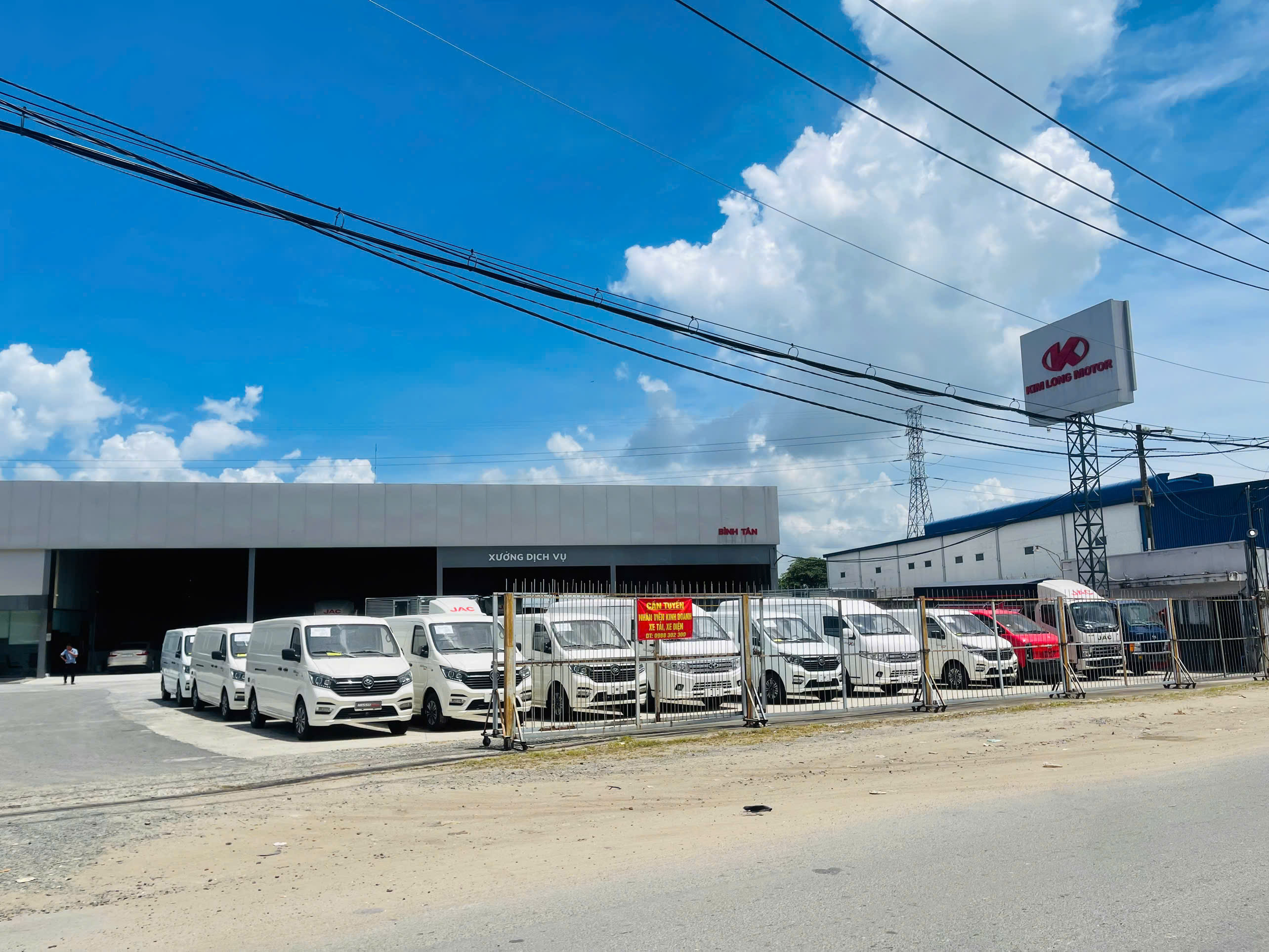 Hình ảnh CÔNG TY TNHH MỘT THÀNH VIÊN THƯƠNG MẠI Ô TÔ VŨ HÙNG 4