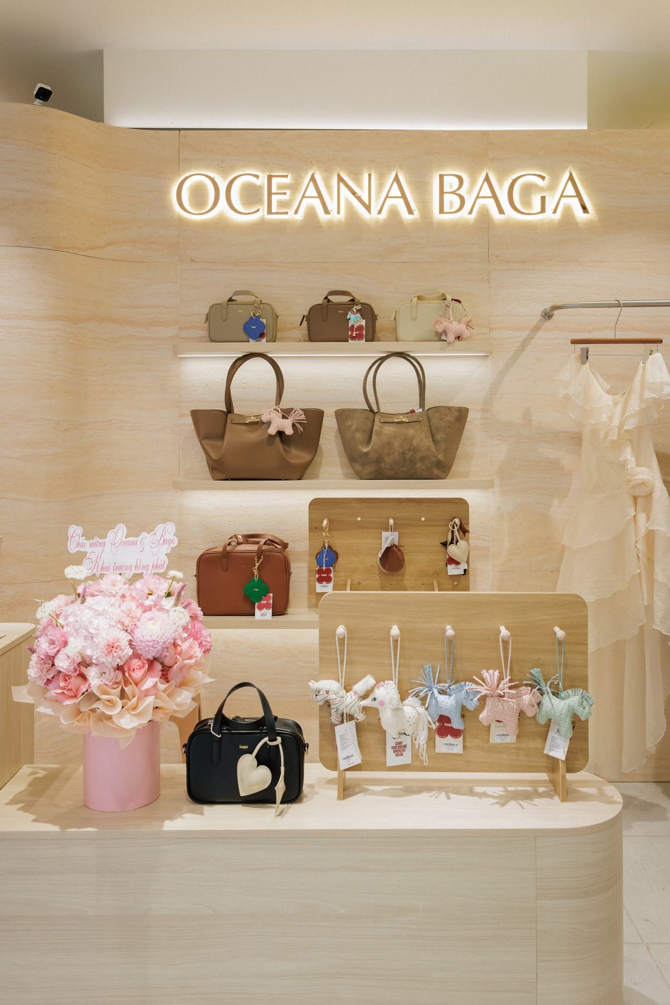 Hình ảnh Thương hiệu thời trang Oceana London 4