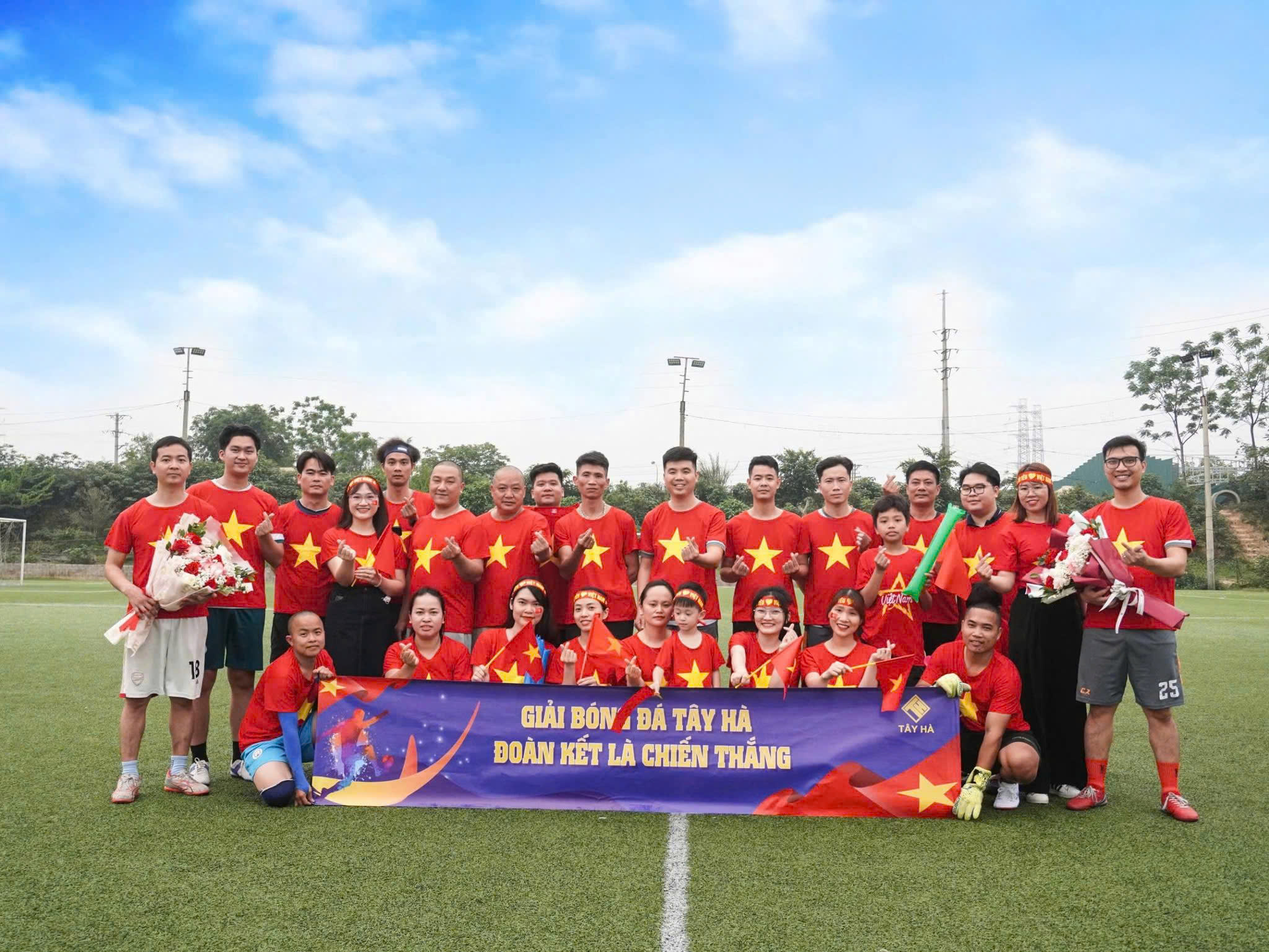 Hình ảnh CÔNG TY TNHH THƯƠNG MẠI VÀ VẬT LIỆU XÂY DỰNG TÂY HÀ 4