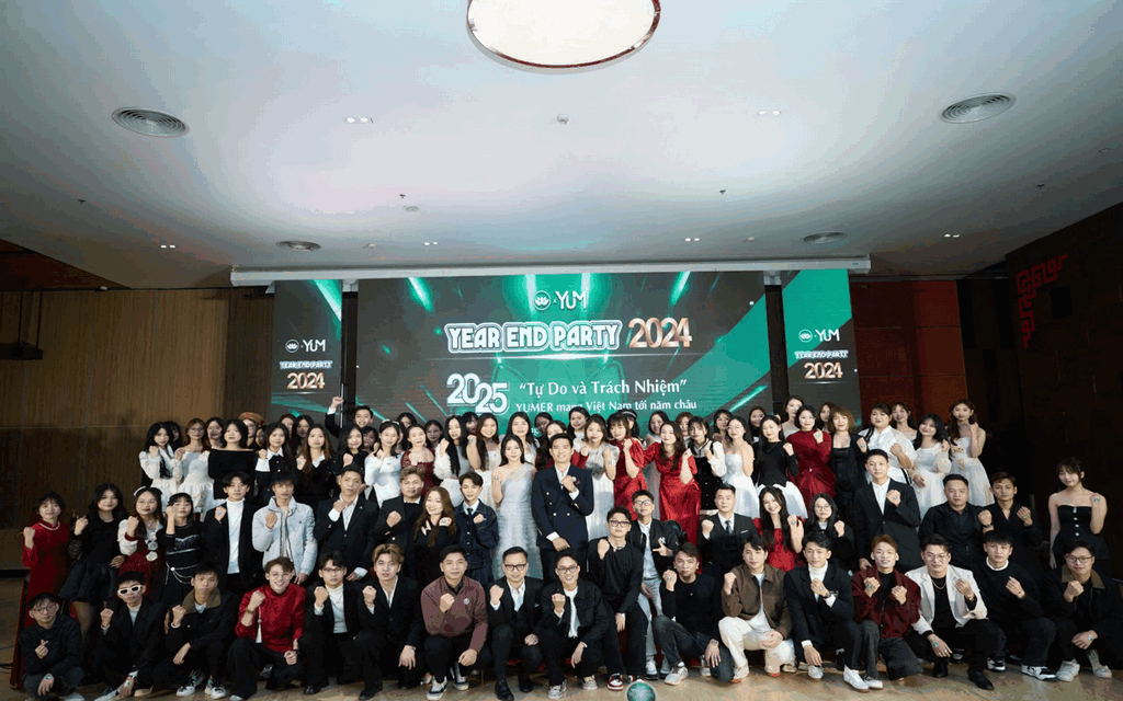 Year End Party - gắn kết nhân sự