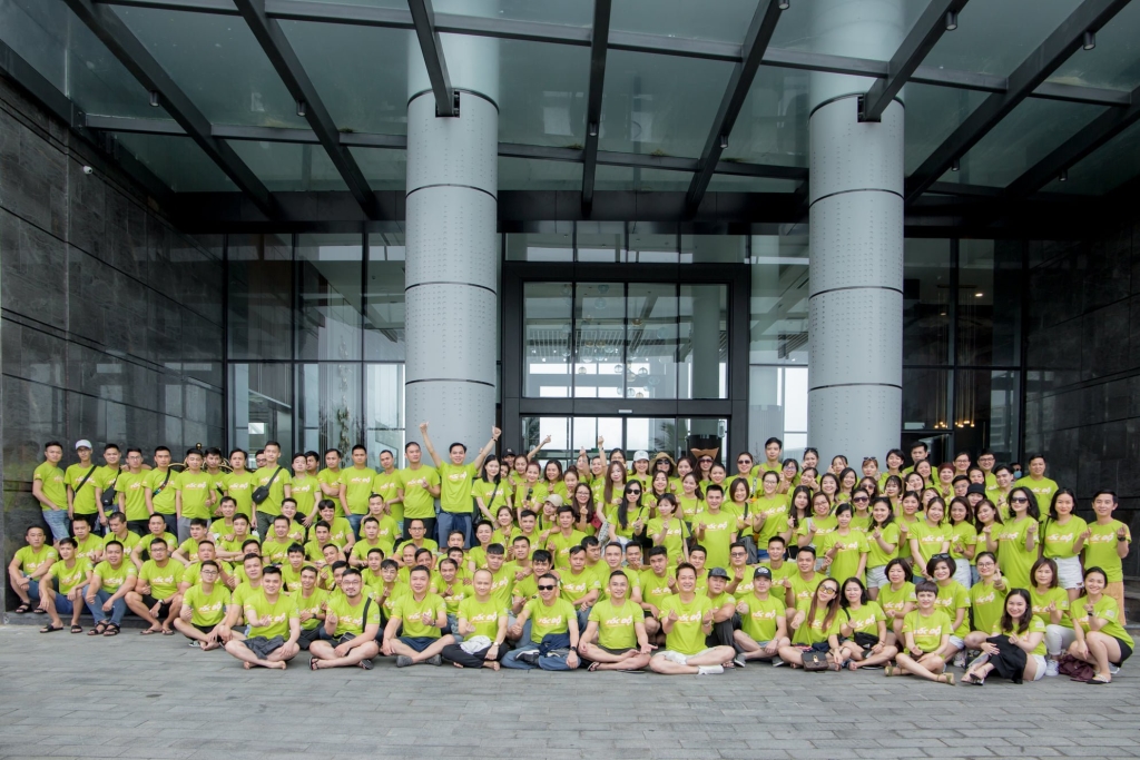 Cán bộ công nhân viên Goldsun Media Group trong 1 chuyến Team Buidling