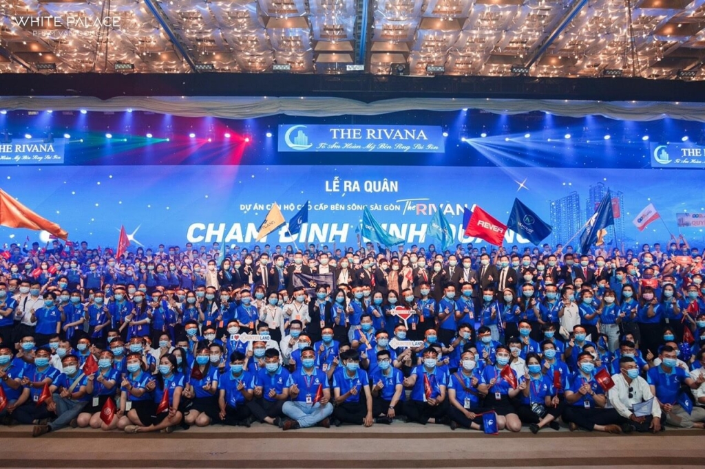 CÔNG TY CỔ PHẦN ĐỊA ỐC PT LAND