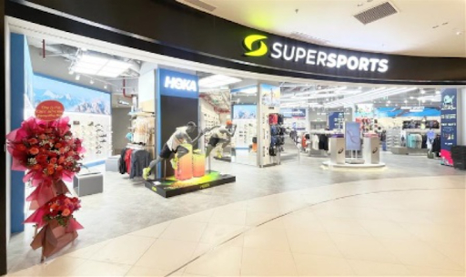 Cửa Hàng Supersports tại Hà Nội Centre