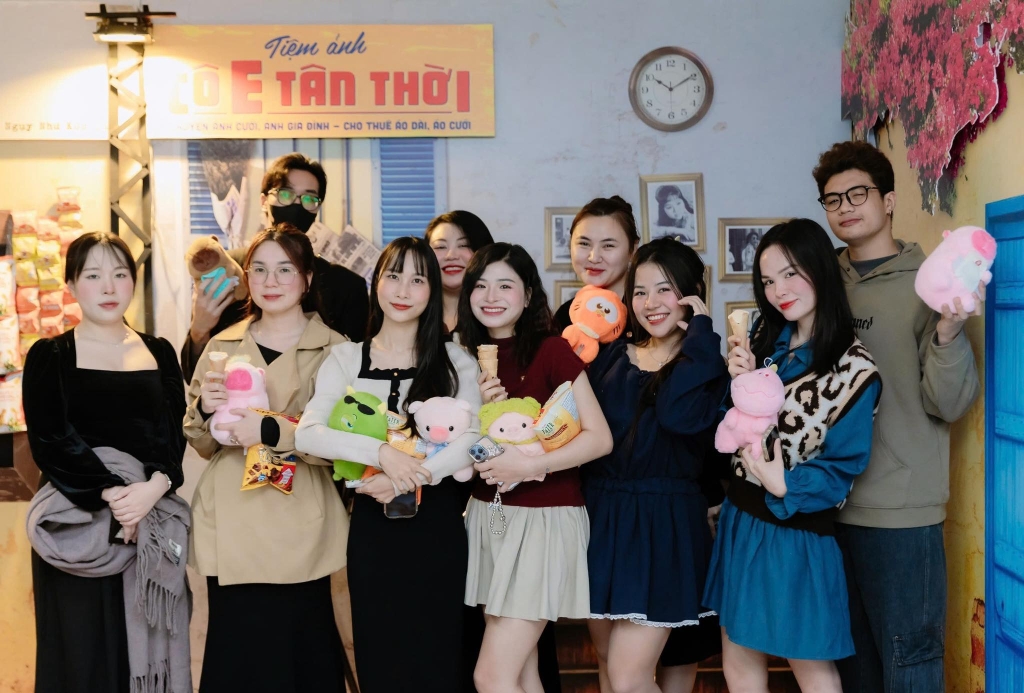 CÔNG TY TNHH GIÁO DỤC UNICLASS