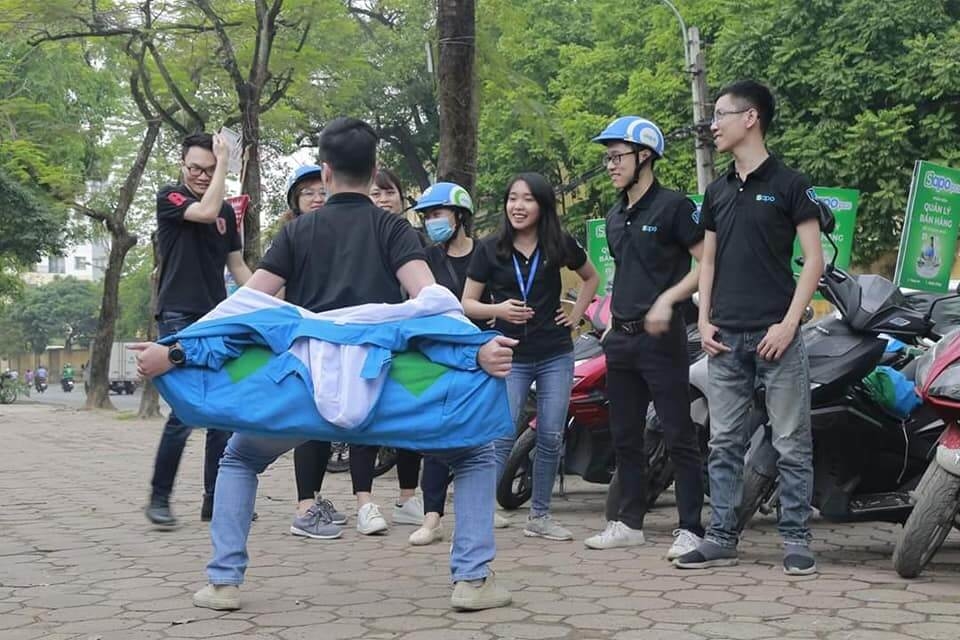 Với nguồn nhân lực trẻ, năng động. Nhân viên Sapo cũng có những thời gian sống với tuổi trẻ, tạo nên những giá trị văn hóa tinh thần, những giá trị cốt lõi tạo nên thương hiệu Sapo