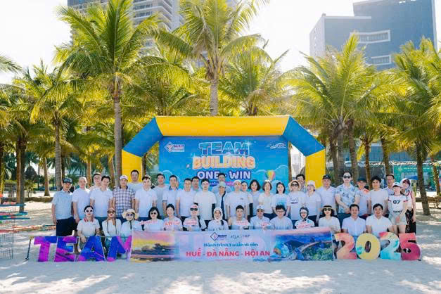 Nghỉ mát 2025