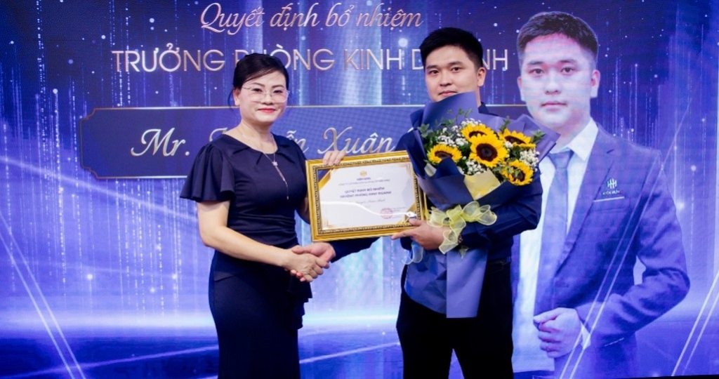 Vinh danh3