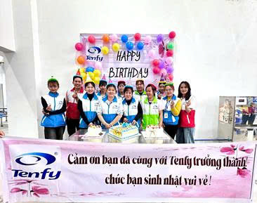 Sinh nhật tập thể