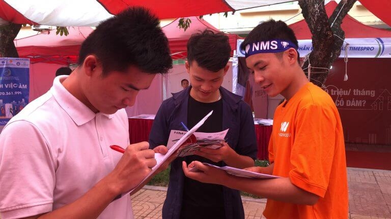 NMS bùng nổ nhiệt huyết tại ngày hội việc làm 2019
