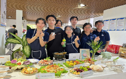 HOẠT ĐỘNG TEAMBUILDING