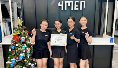 Thi đua khối cửa hàng