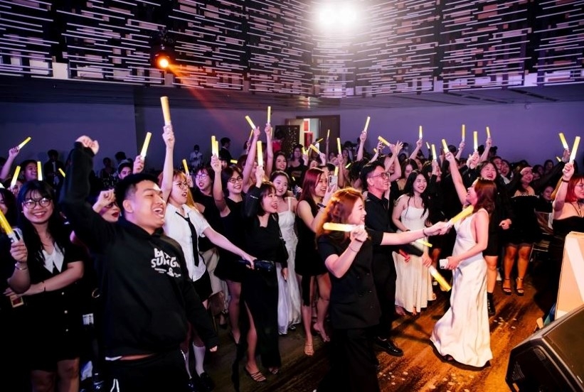 YEAR END PARTY 2024