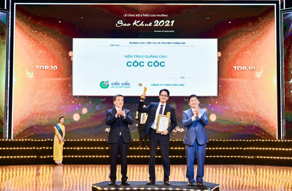 Cốc Cốc ghi danh tại Top 10 giải thưởng Sao Khuê
