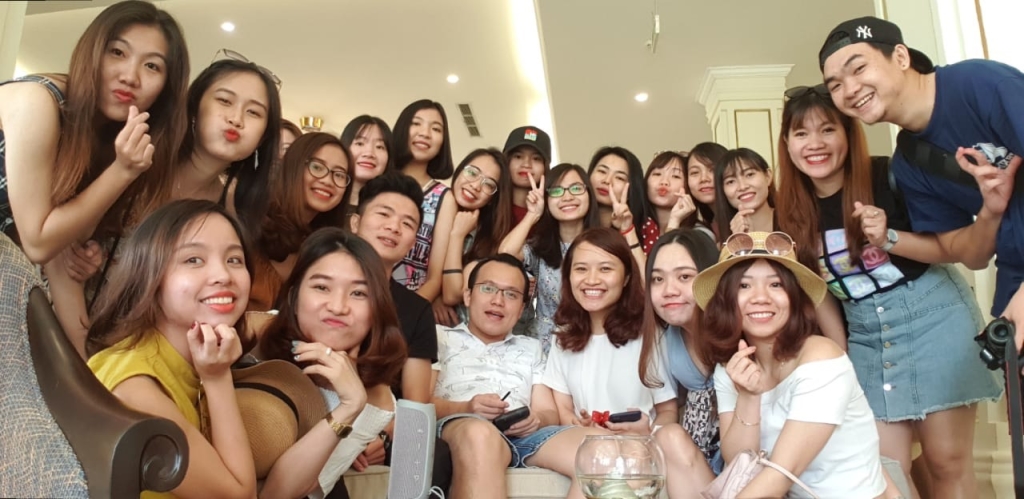 công ty cổ phần Babylons