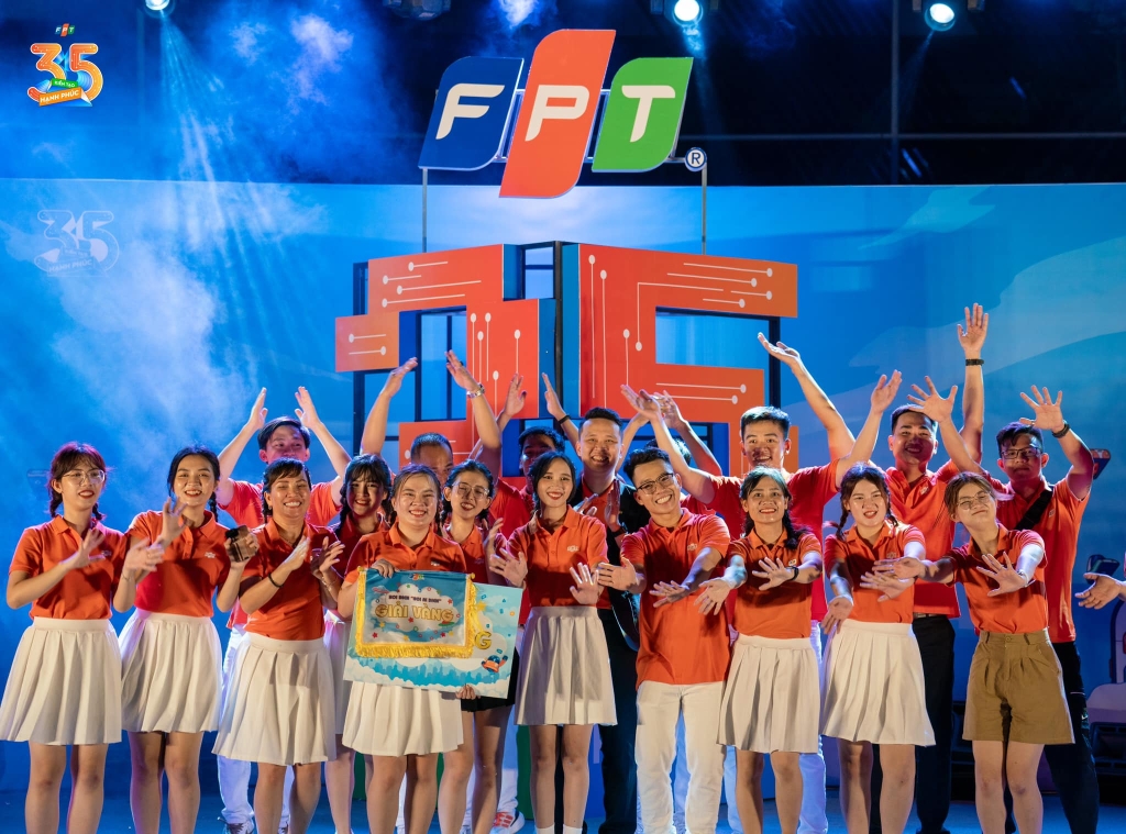 TỔ CHỨC GIÁO DỤC FPT