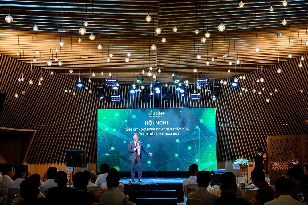 Hội nghị tổng kết hoạt động kinh doanh